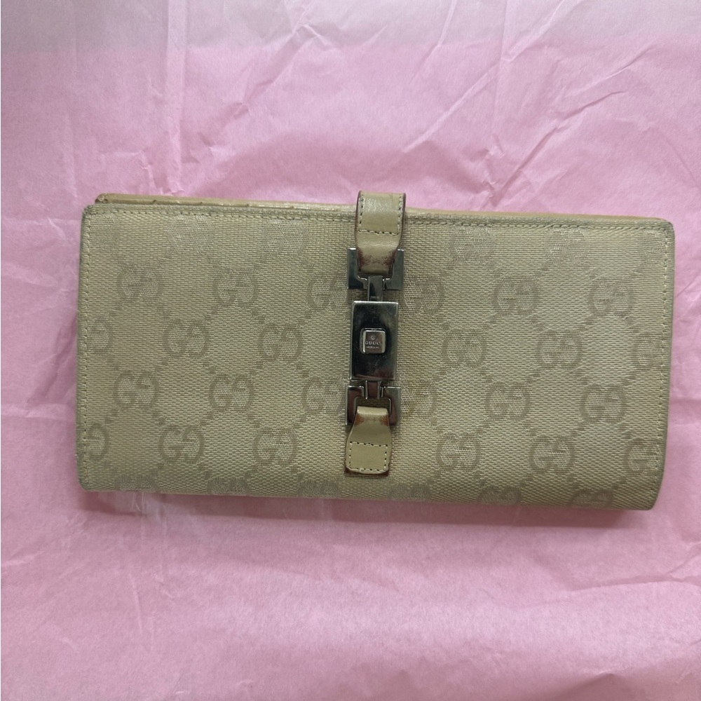 GUCCI - Authentic Jackie Long Wallet- Includes a Certificate of Authenticity